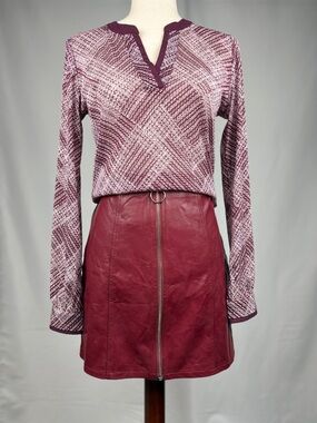 Shinestar Red Faux Leather Mini Skirt Zip Front O-Ring Burgundy Medium